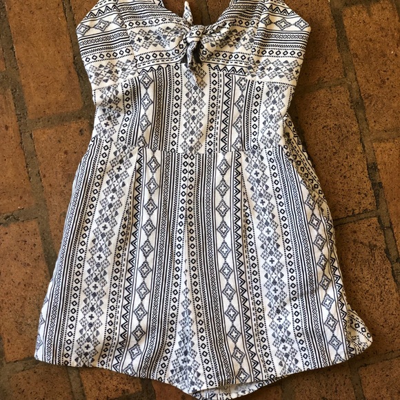 Aztec romper - Picture 3 of 4